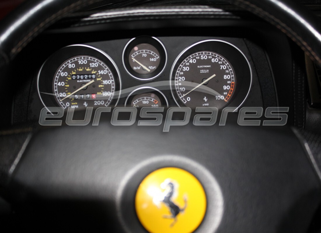 Ferrari 355 (5.2 Motronic) con 36,216 Miles, mentre si preparano per superare #9