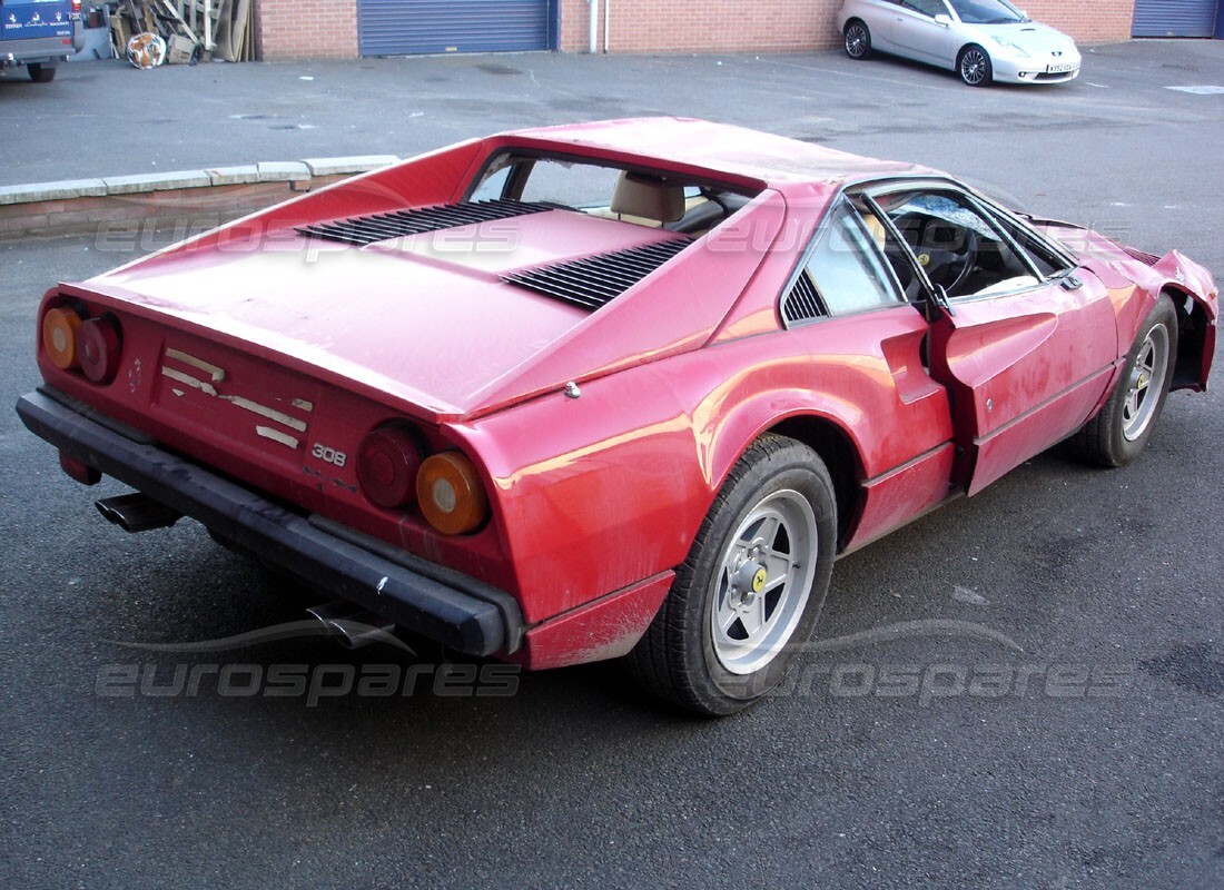 Ferrari 308 Quattrovalvole (1985) con 29,151 Miles, si preparano per superare #4