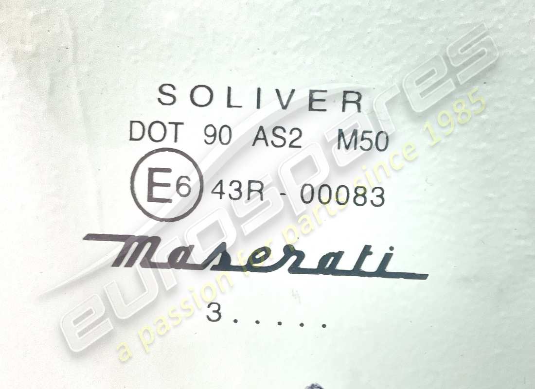 usato maserati rh vetro della porta m338. numero parte 387700306 (2)