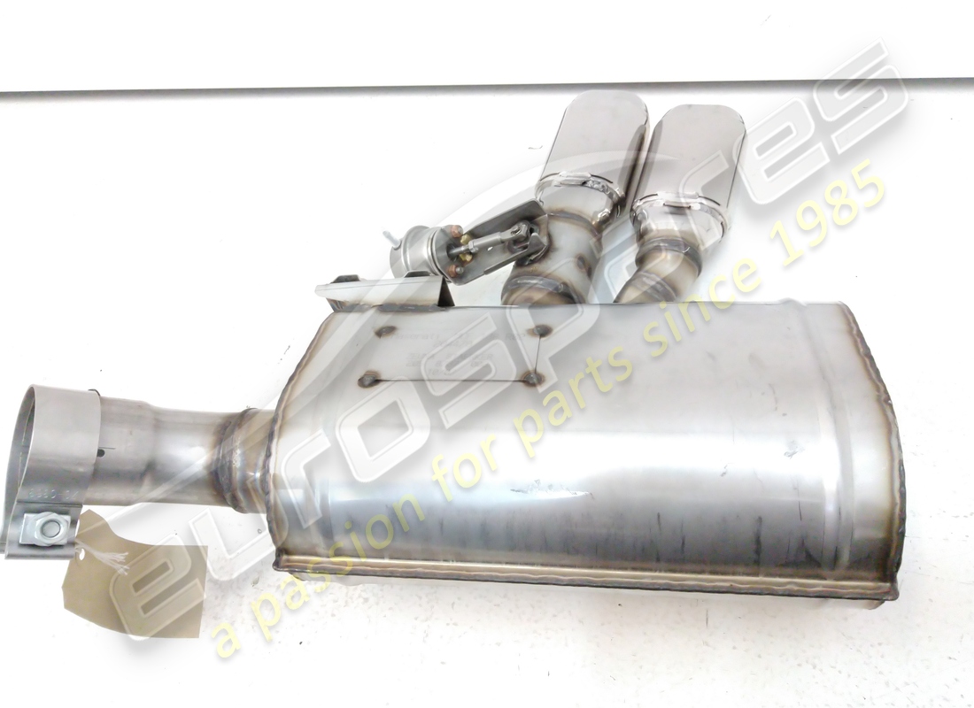 nuovo maserati silenziatore posteriore destro. numero parte 204479 (4)