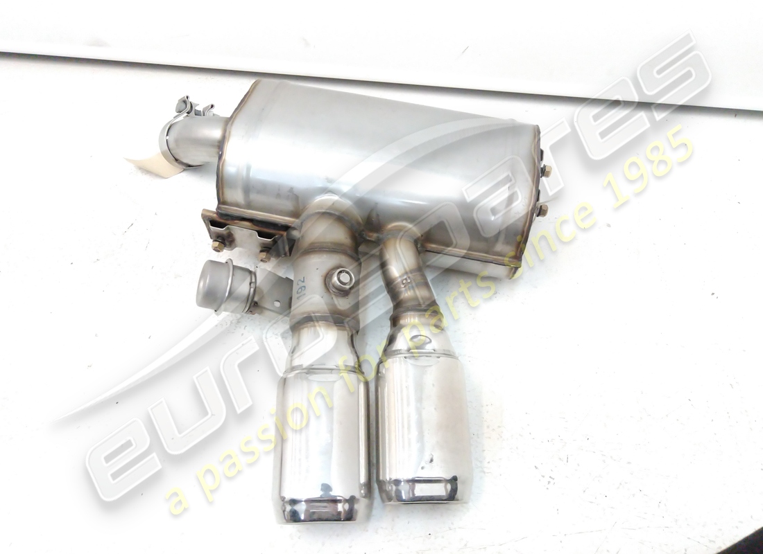 nuovo maserati silenziatore posteriore destro. numero parte 204479 (5)