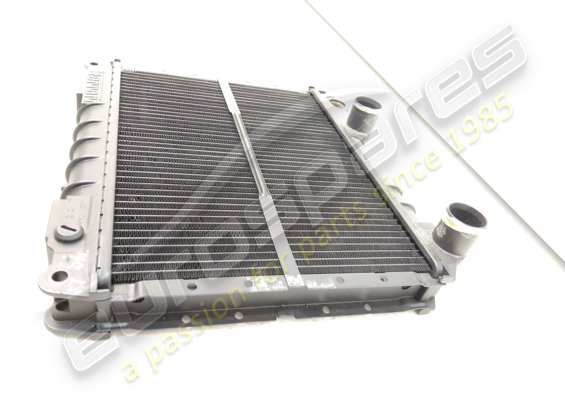 nuovo ferrari radiatore acqua dx. numero parte 137619 (5)