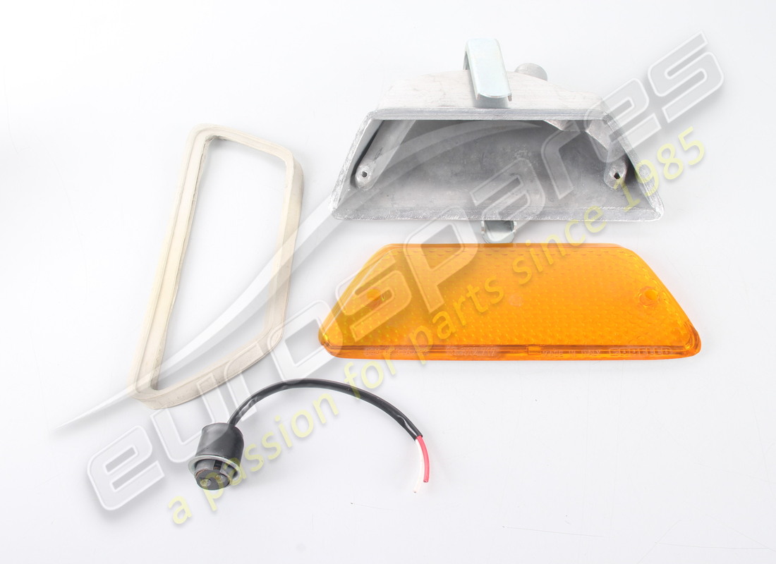 NUOVO FERRARI GRUPPO INDICATORE SX. NUMERO PARTE 0202331 (5) nuovo ferrari gruppo indicatore sx. numero parte 0202331 (5)