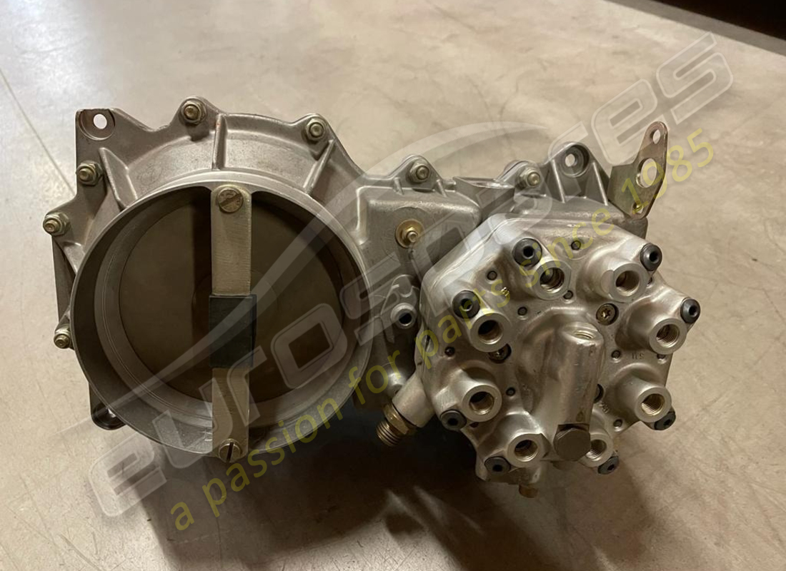 NUOVO FERRARI DISPOSITIVO DI DOSAGGIO DEL CARBURANTE COMPLETO. NUMERO PARTE 129507A (4) nuovo ferrari dispositivo di dosaggio del carburante completo. numero parte 129507a (4)