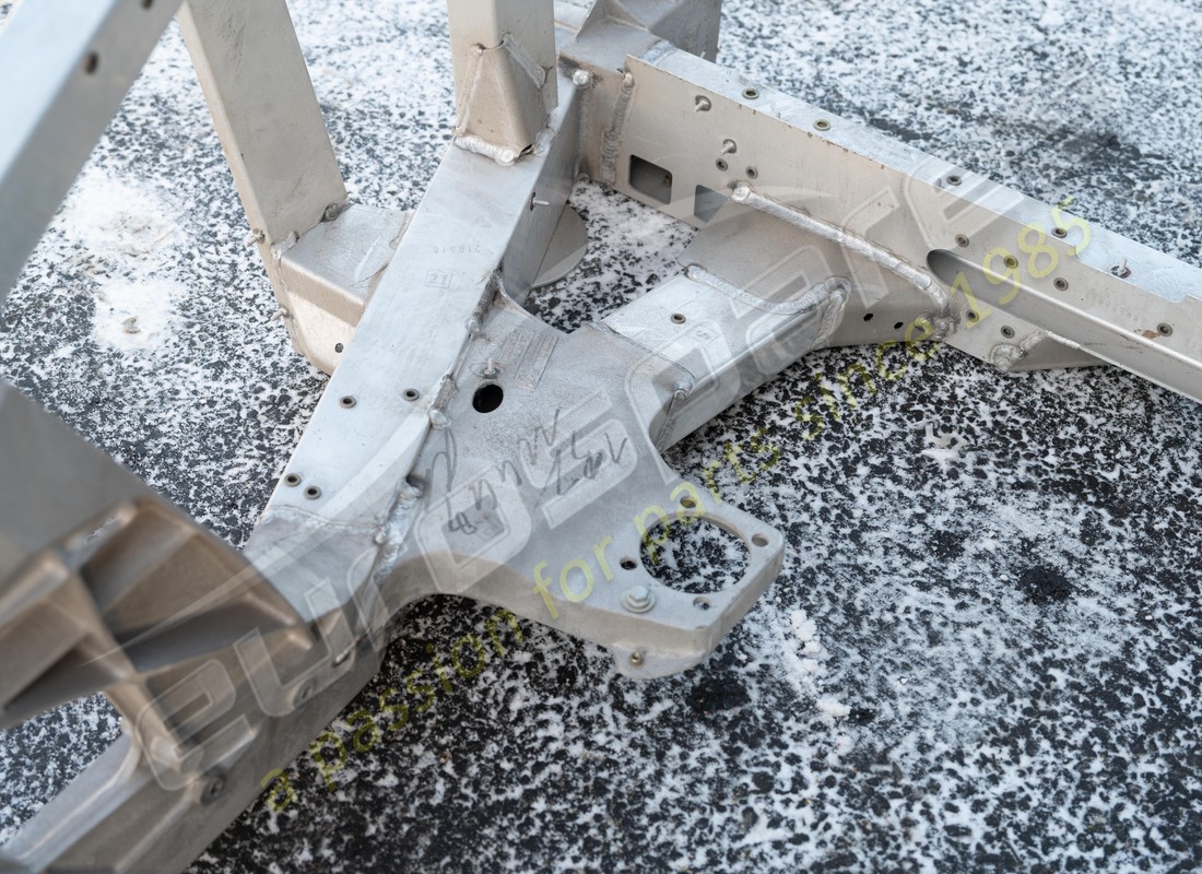 nuovo ferrari telaio posteriore completo. numero parte 65993500 (6)