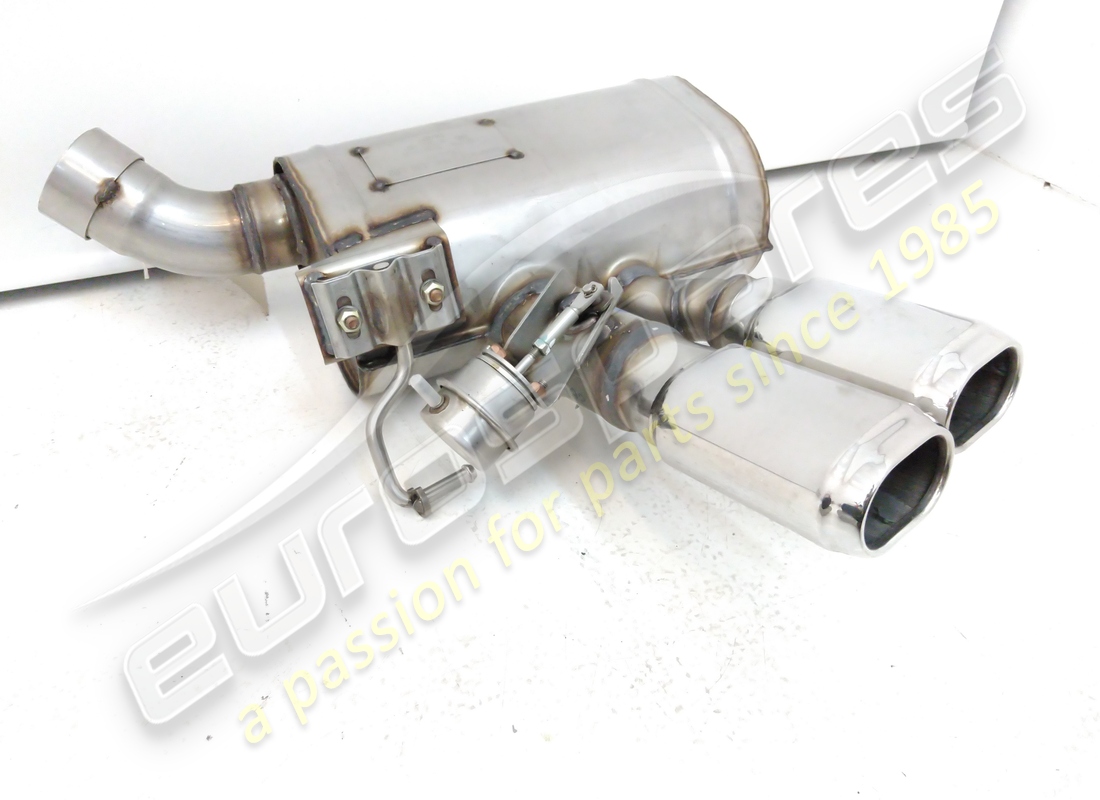nuovo maserati silenziatore posteriore sx. numero parte 204480 (2)