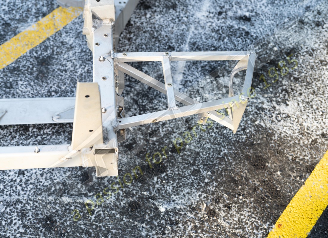 nuovo ferrari telaio posteriore completo. numero parte 65993500 (3)