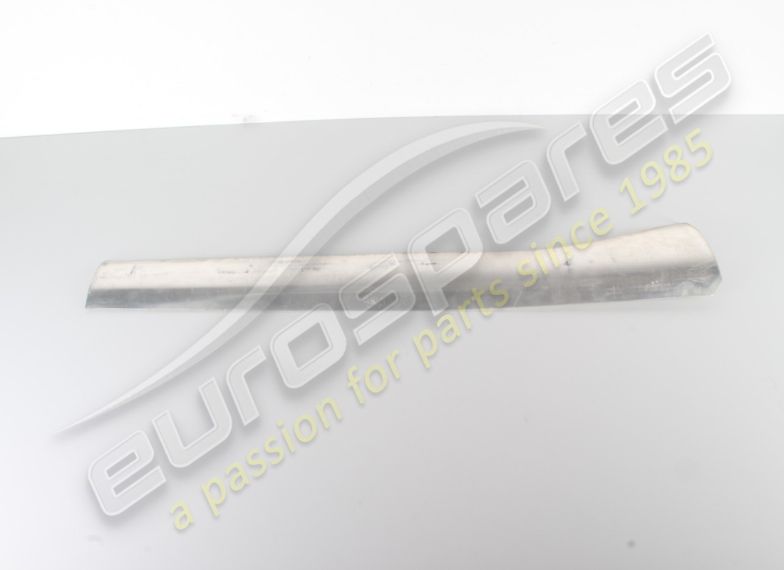 nuovo ferrari rivestimento sx. numero parte 40049900 (1)
