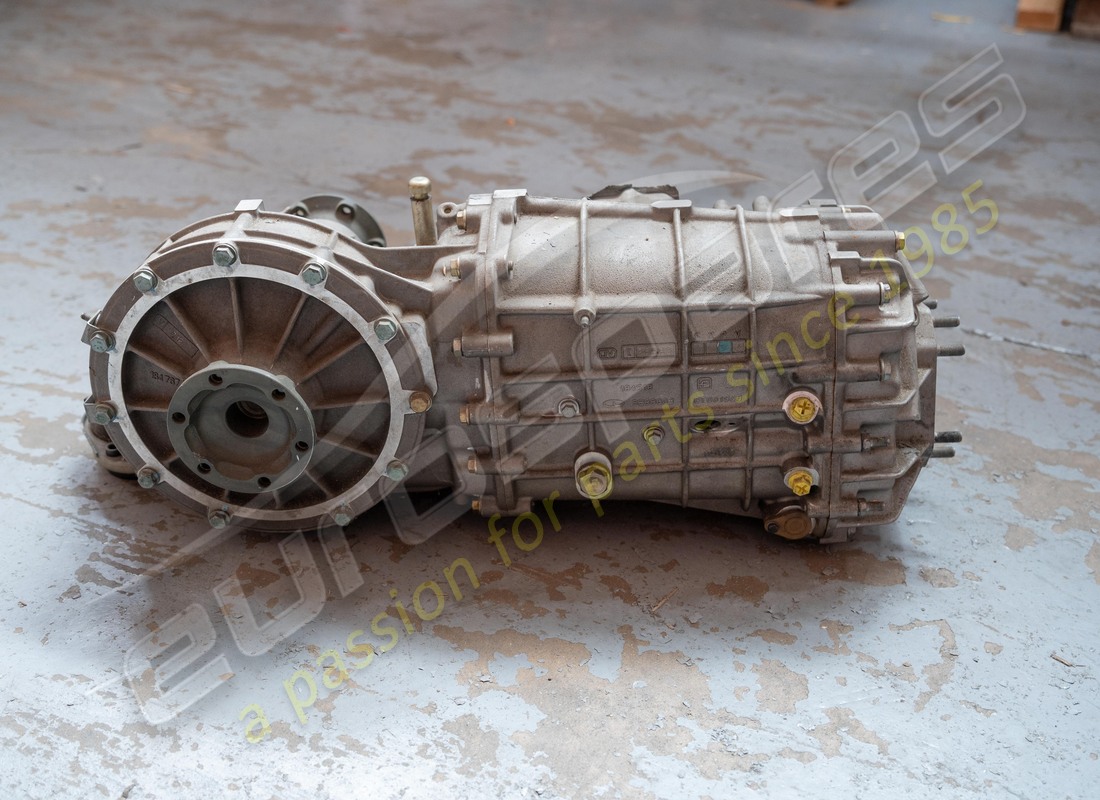 NUOVO (ALTRO) Maserati CAMBIO COMPLETO . NUMERO PARTE 184451 (1)