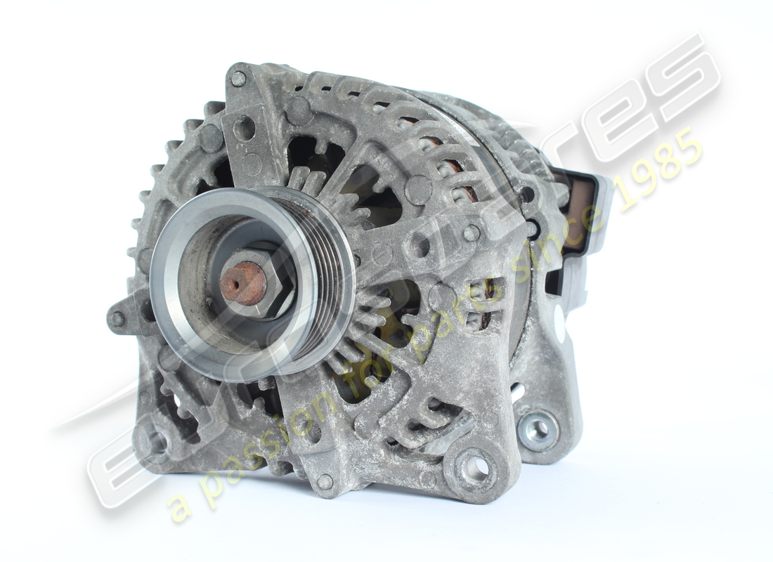 usato lamborghini alternatore 140-210a denso. numero parte 06e903024t (1)