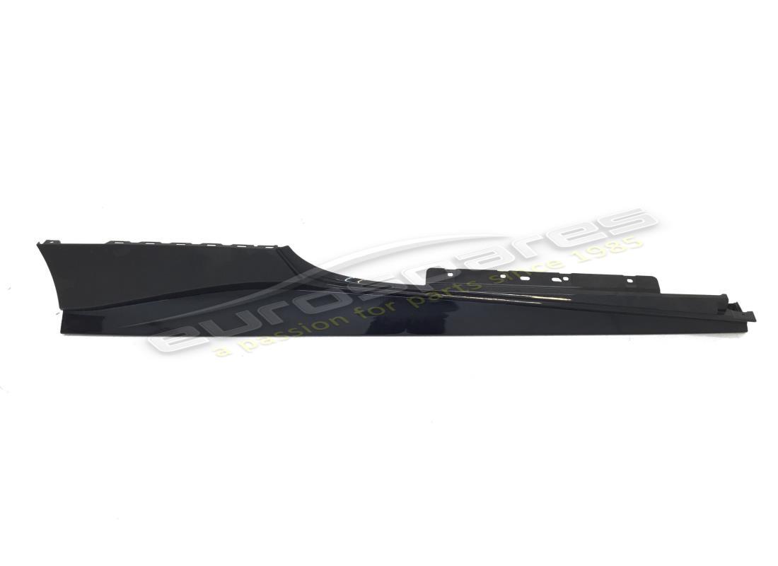 NUOVO (ALTRO) Ferrari RIVESTIMENTO SOTTOPORTA DESTRO COMPLETO . NUMERO PARTE 88540610 (1)