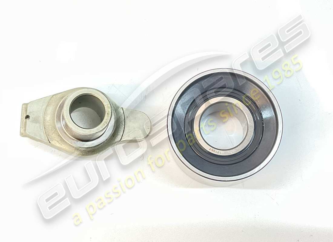nuovo ferrari kit cuscinetto filiale+piastra di supporto. numero parte 70000933 (2)