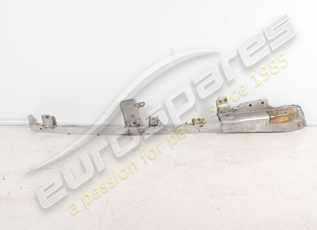 nuovo ferrari telaio superiore sx. numero parte 66992211 (1)