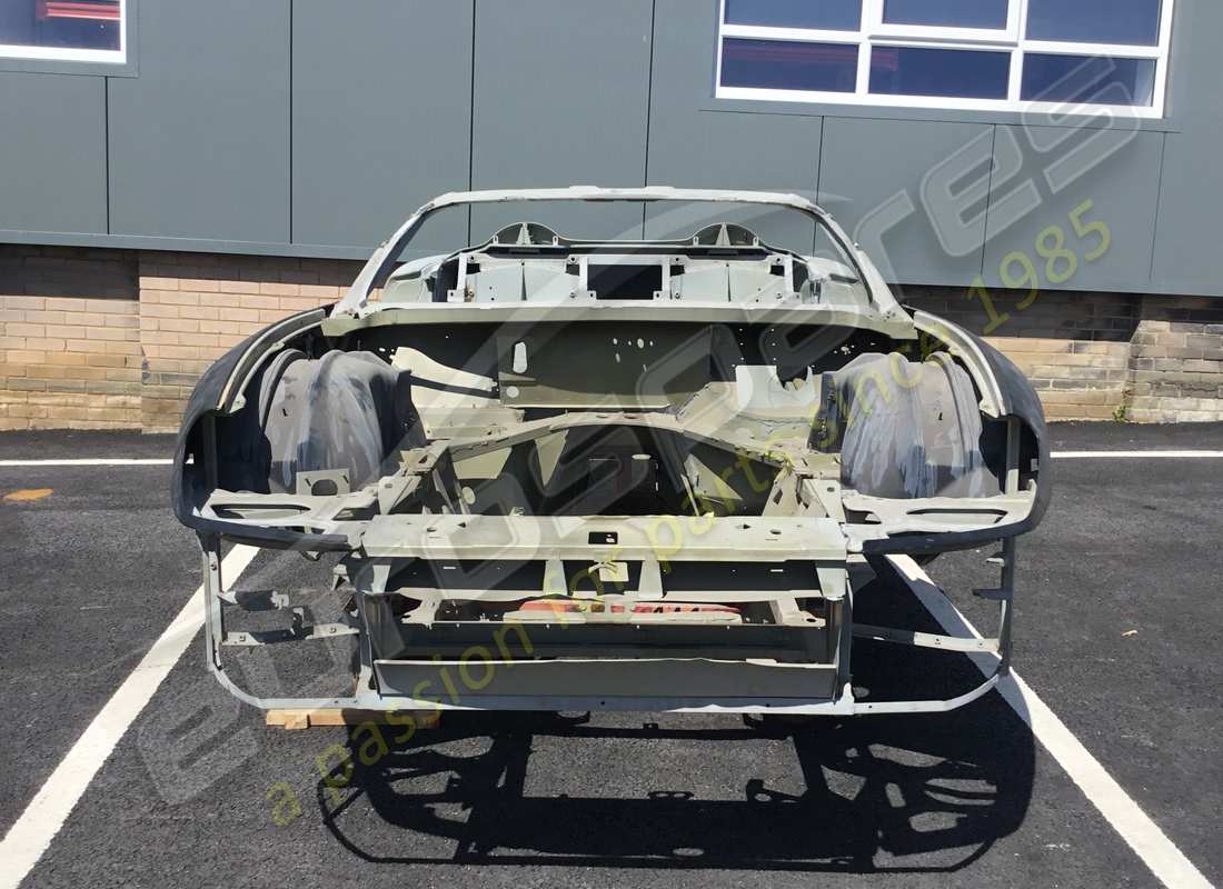 nuova carrozzeria e pannelli barchetta eurospares ferrari 550. numero parte eap1227196 (2)