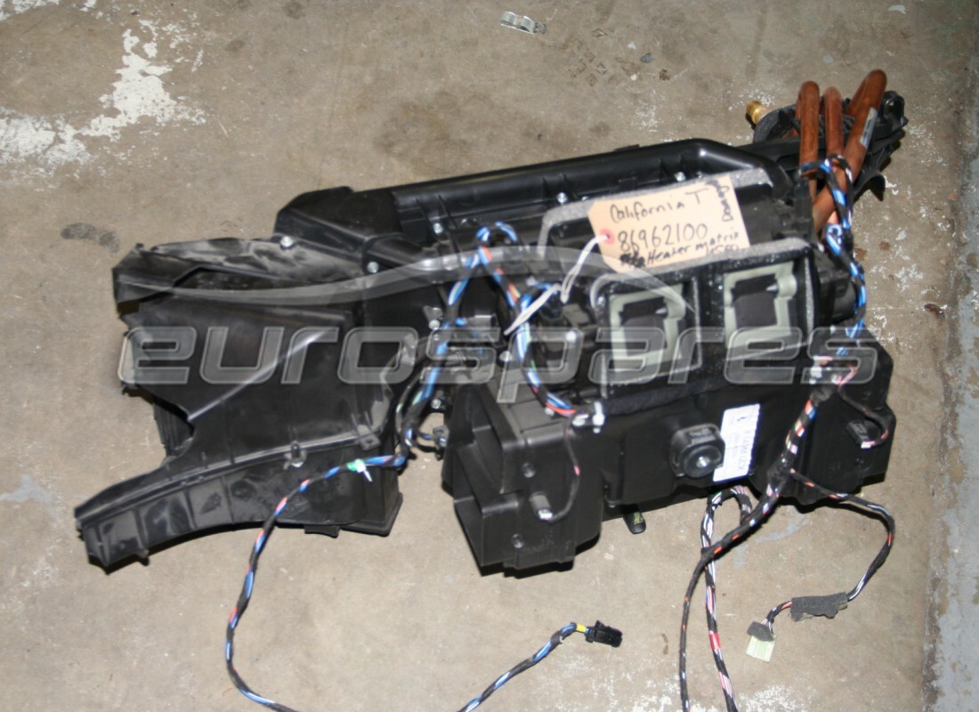 unità di condizionamento dell'aria completa usata ferrari. numero parte 86962100 (1)