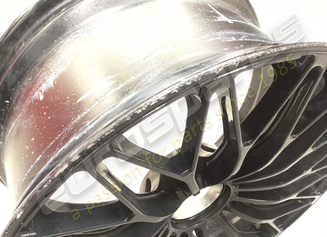 ruota anteriore lamborghini usata. numero parte 470601017ae (2)