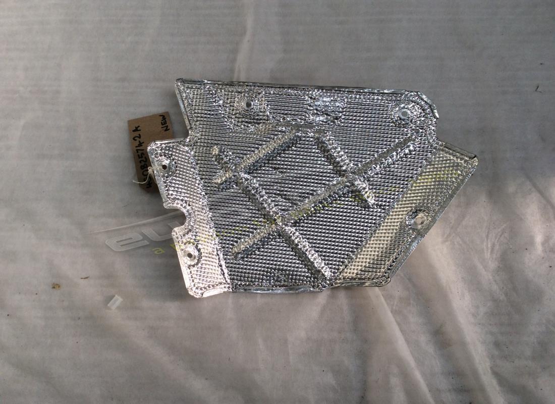 NUOVO Lamborghini SCUDO CALORE, POSTERIORE. NUMERO PARTE 4S0825742A (1)