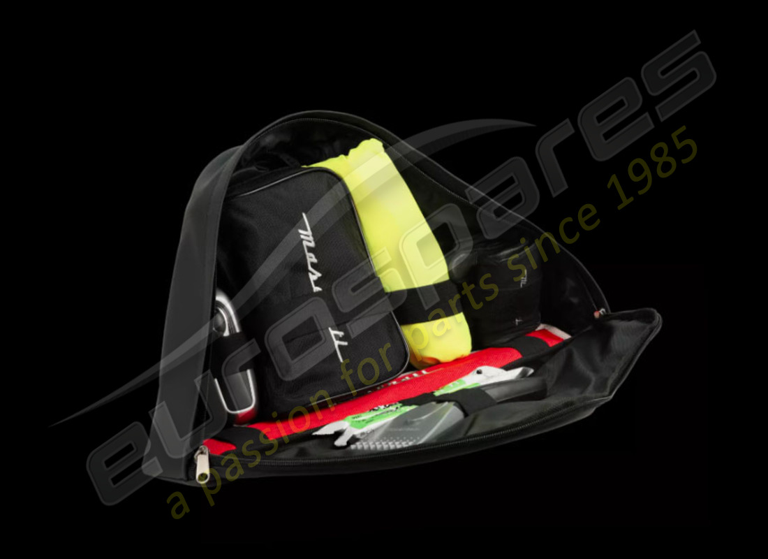 NUOVO MASERATI KIT DI EMERGENZA M156. NUMERO PARTE 940000281 (2) nuovo maserati kit di emergenza m156. numero parte 940000281 (2)