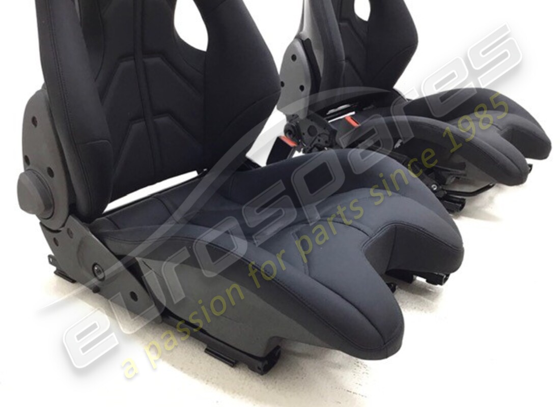 nuovo ferrari 488 lhd racing posti a sedere in nero. numero parte 876389000 (4)