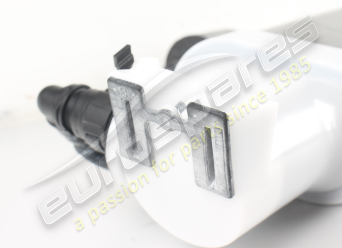 NUOVO MASERATI FILTRO VAPORI CARBURANTE. NUMERO PARTE 670030586 (4) nuovo maserati filtro vapori carburante. numero parte 670030586 (4)