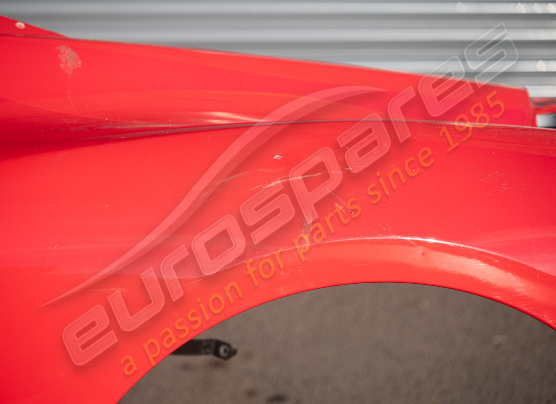nuovo ferrari fianco sx. numero parte 83816011 (2)
