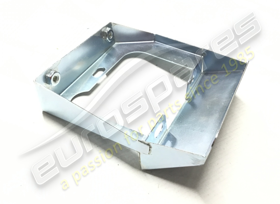 nuovo maserati supporto fissaggio fendinebbia sinistro. codice articolo 376330671 (1)