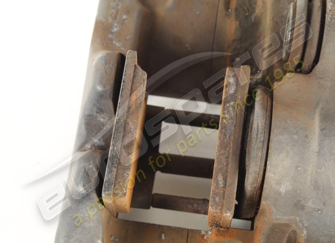 pinza freno lamborghini usata. numero parte 420615403b (1)