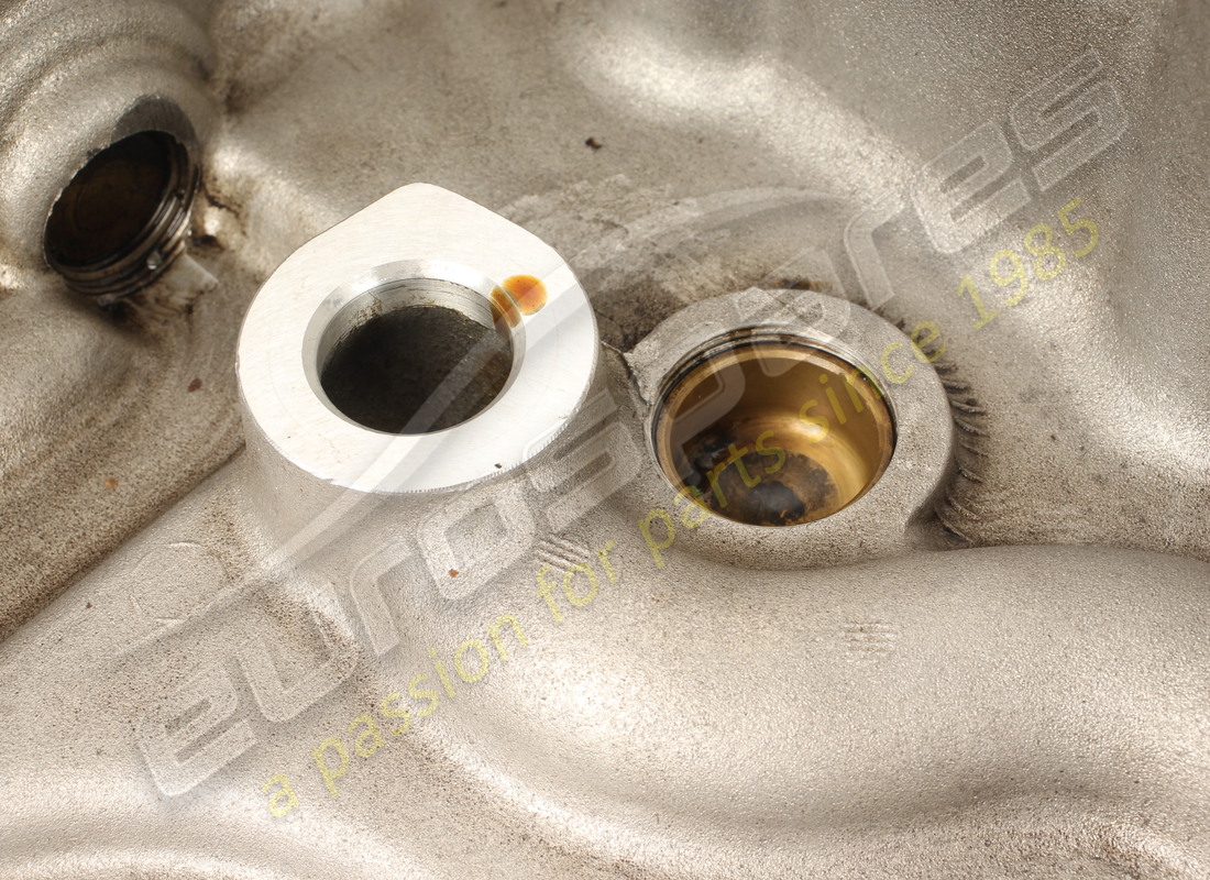 coppa del carburante usata ferrari. numero parte 137767 (8)