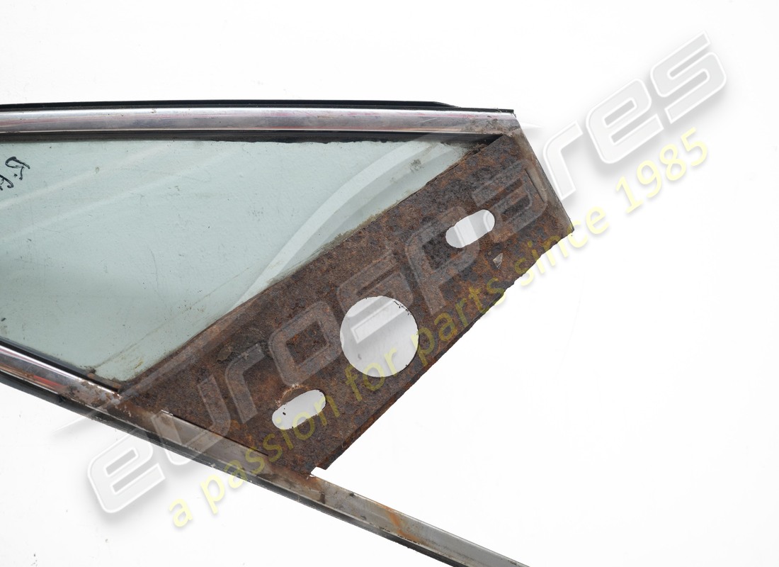 used maserati telarino ports destra completo di profilati di tenuta. part number 117bo73860 (2)