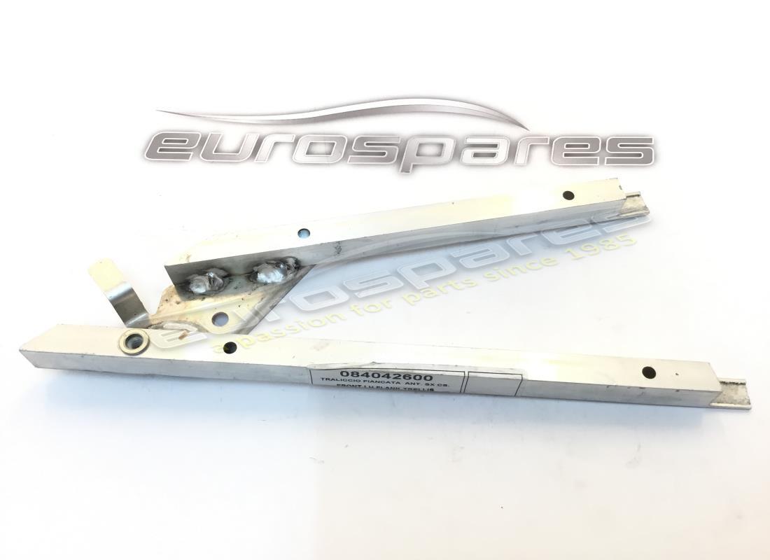 nuovo ferrari traliccio fianco anteriore sx. numero parte 84042600 (1)