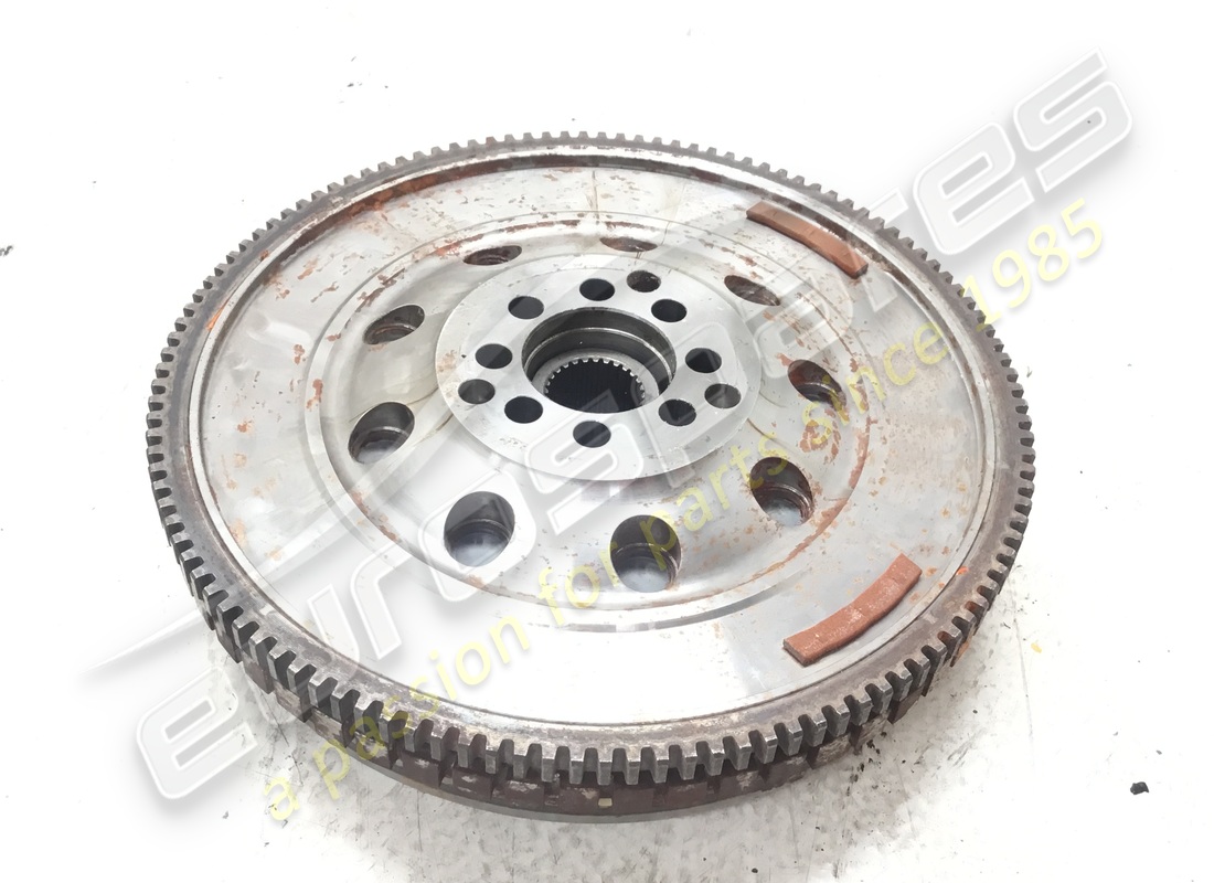volano motore ferrari usato. numero parte 312949 (2)