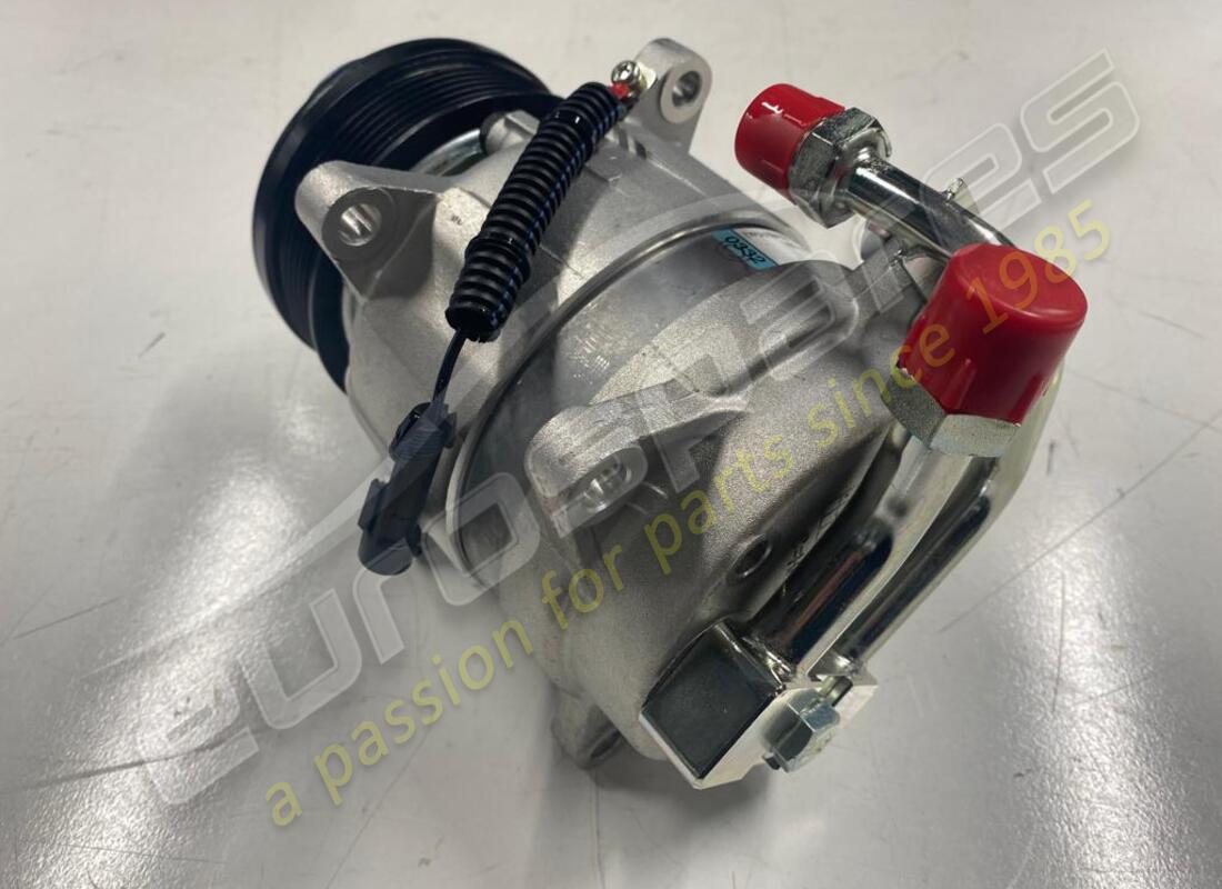 nuovo compressore dell'aria condizionata ferrari. numero parte 204539 (2)