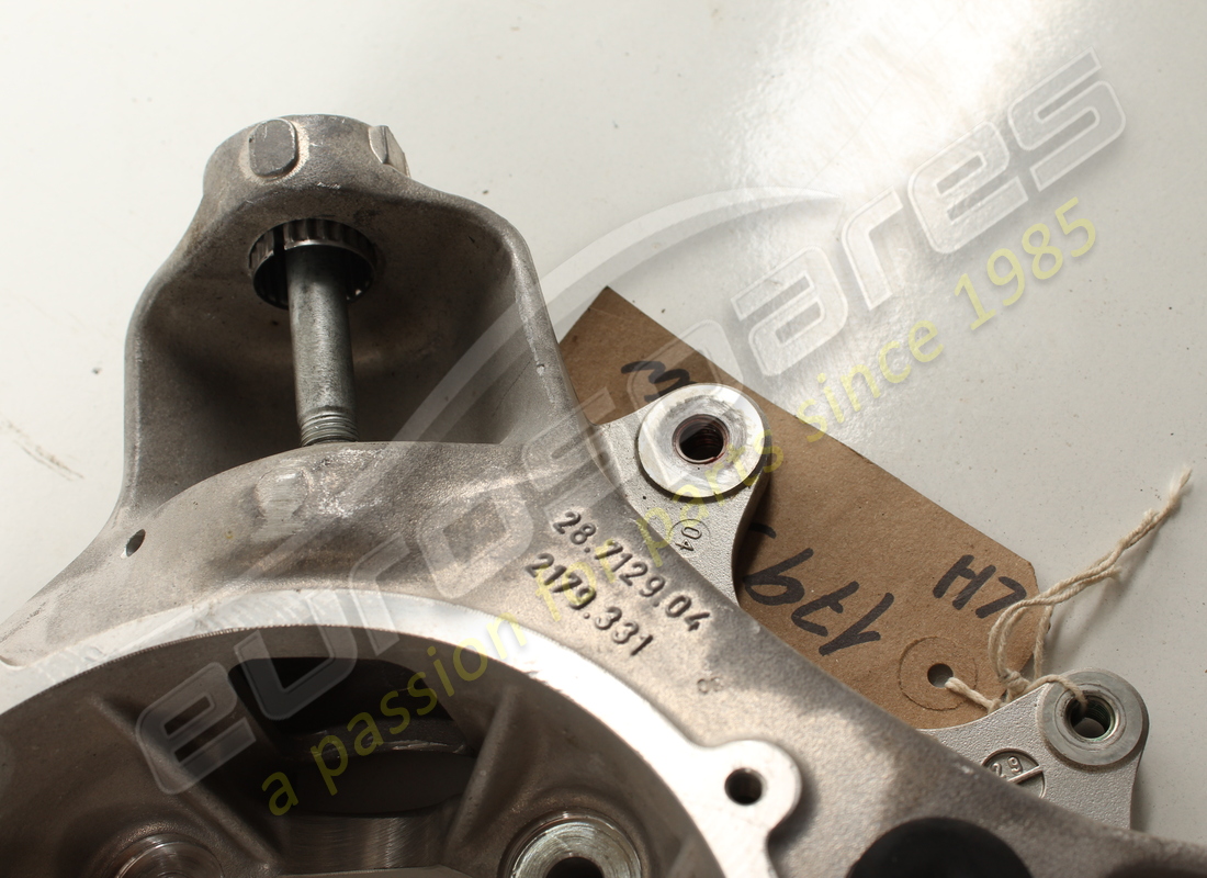 nuovo ferrari fusello anteriore destro e posteriore sx. numero parte 179328 (2)