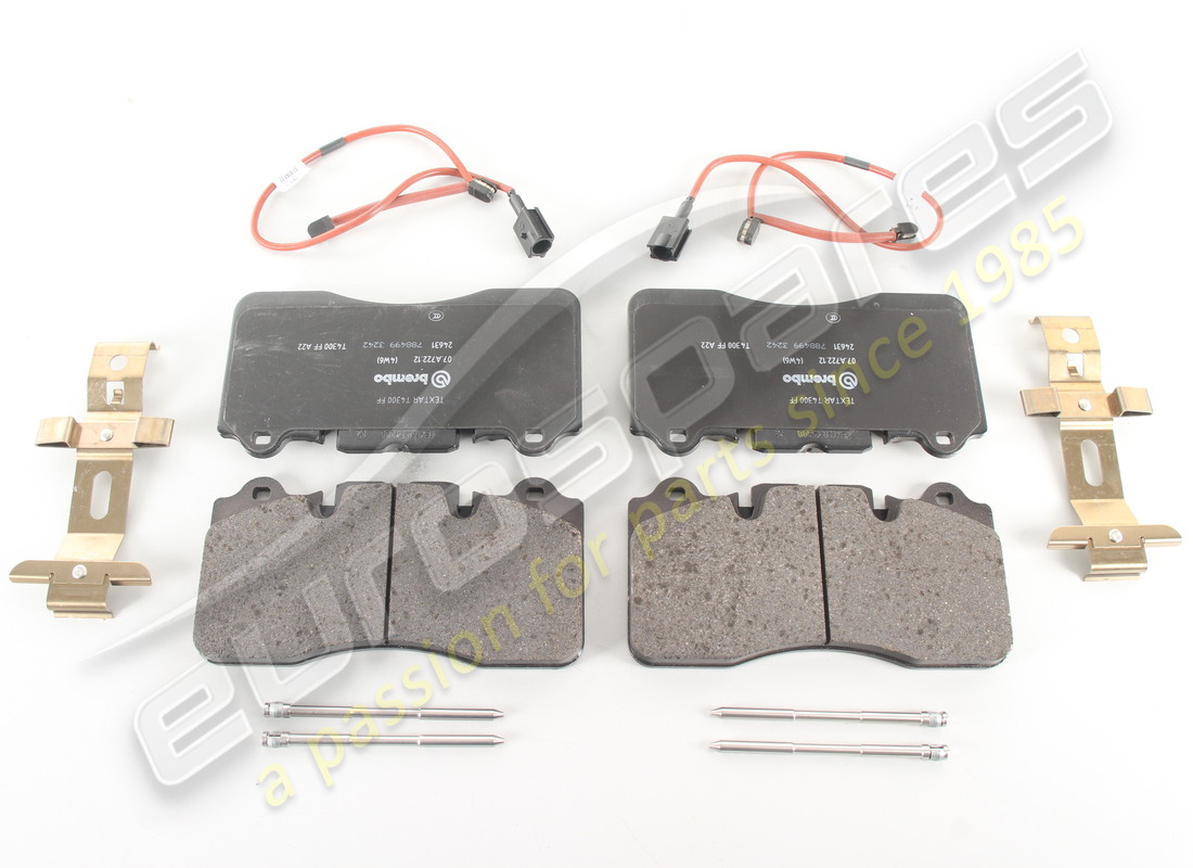 nuovo ferrari kit pastiglie freno anteriore. numero parte 70002954 (1)