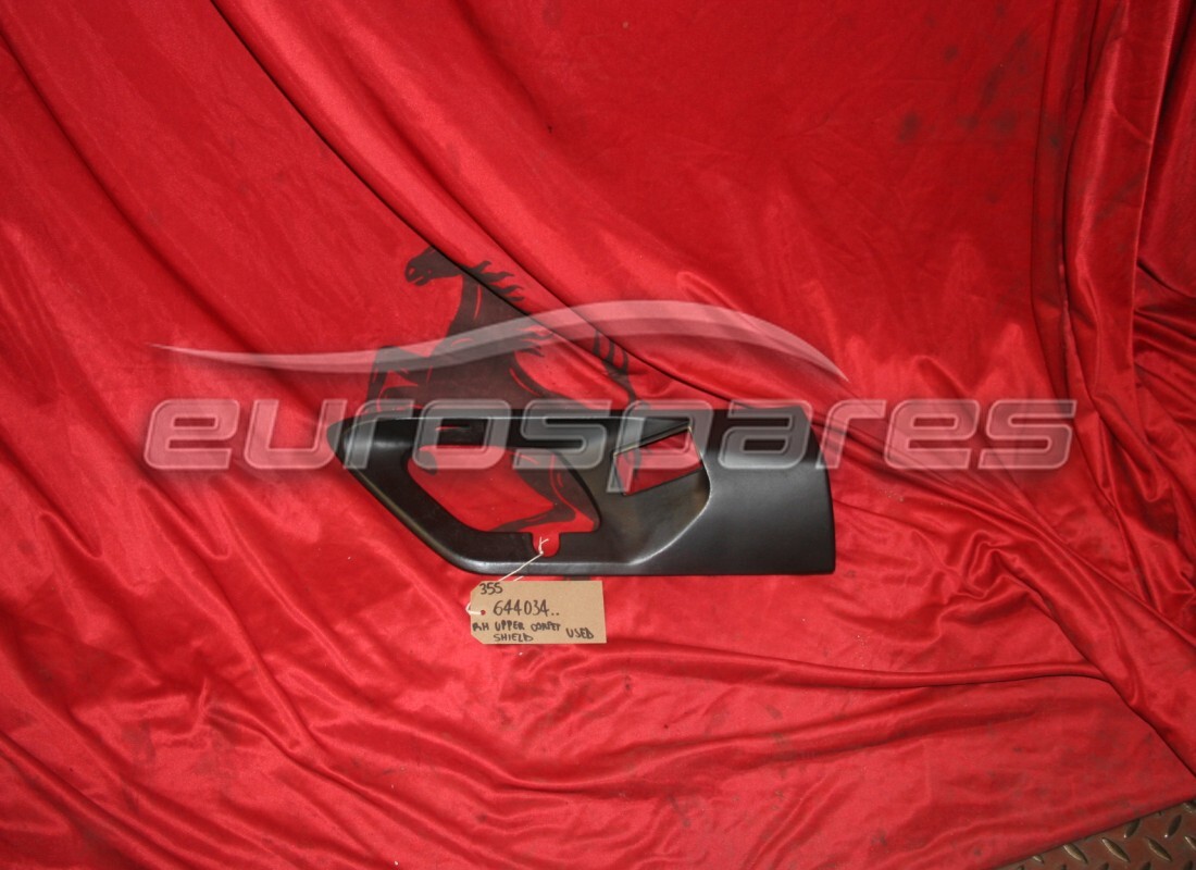 USATO Ferrari SCUDO MOQUETTE SUPERIORE DESTRO. NUMERO PARTE 644034.. (1)