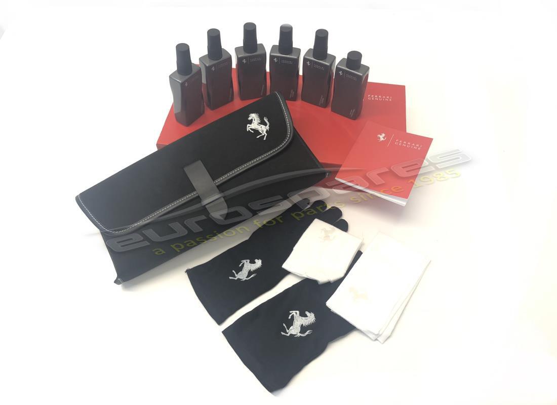 nuovo ferrari cura dell'auto kit per la pulizia degli interni. numero parte 70005131 (2)