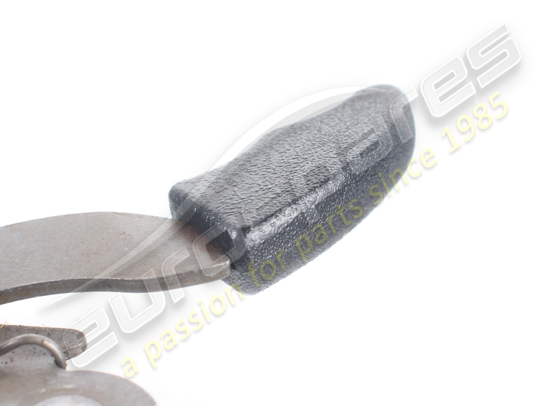 STAFFA SX USATA FERRARI. NUMERO PARTE 62515100 (2) staffa sx usata ferrari. numero parte 62515100 (2)