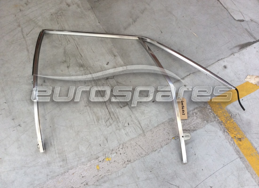 nuova ferrari modanatura telaio finestra portiera destra completa oe. numero parte 40054603 (1)