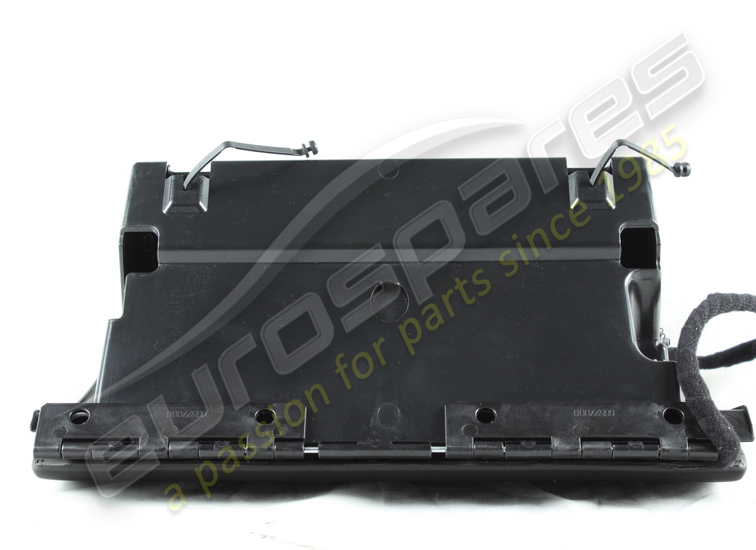 nuovo maserati cassetto completo in pelle nera. numero parte 69918000 (2)