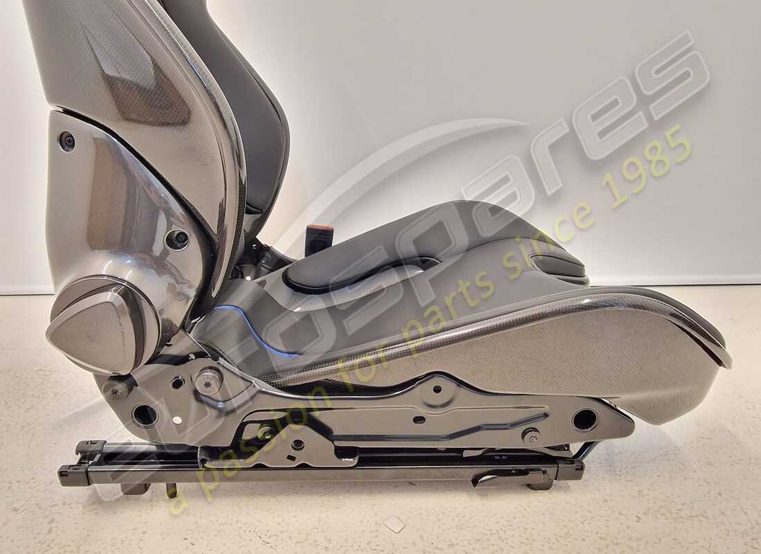 nuovo ferrari sf90 guida a guida in carbonio posti a sedere taglia xl. numero parte eap1373891 (16)