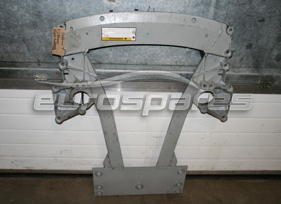 TELAIO MOTORE Ferrari USATO COMPLETO. NUMERO PARTE 294410 (1)