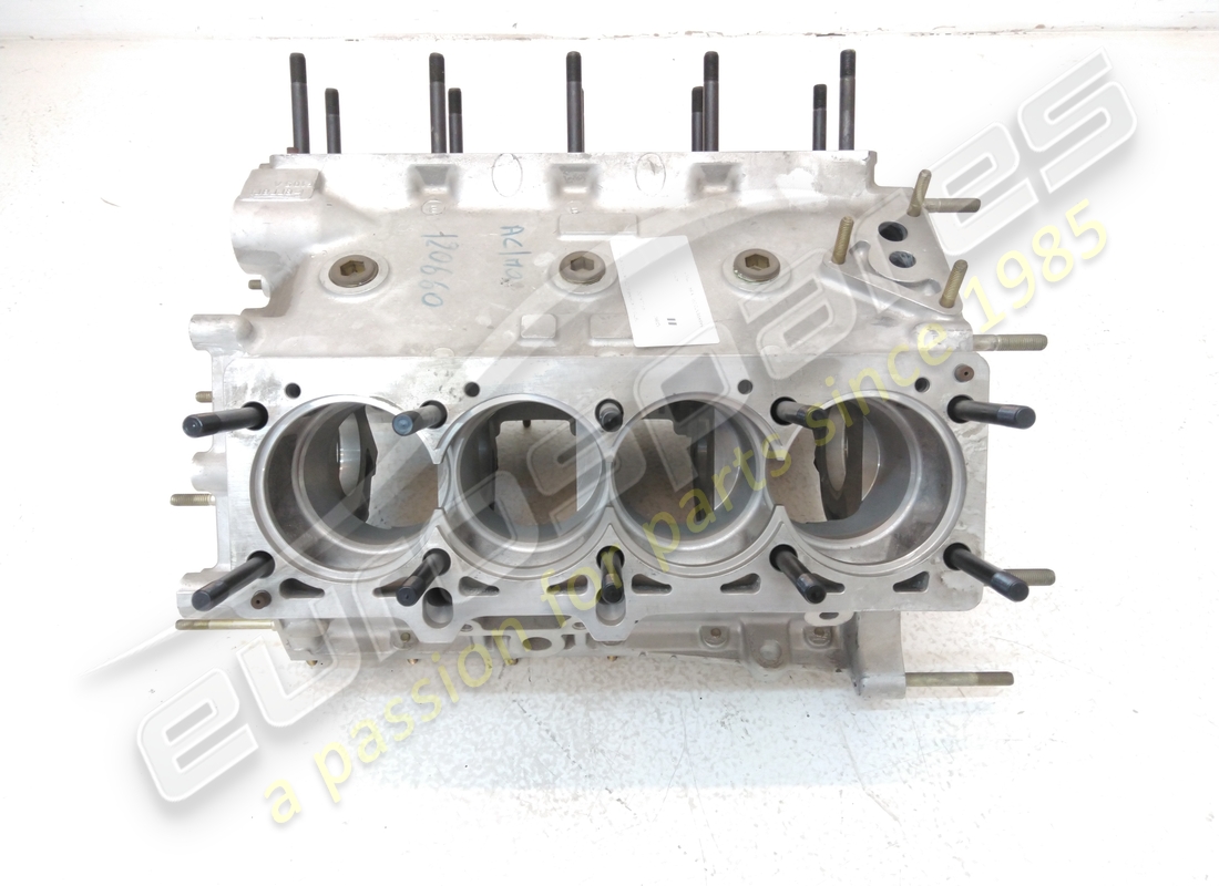 nuovo basamento ferrari 288 gto. numero parte 120660 (1)