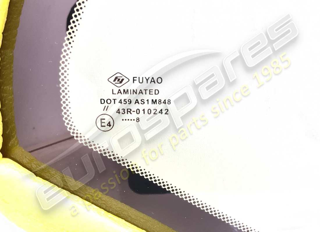 nuovo (altro) eurospares parabrezza. numero parte 007015017 (2)