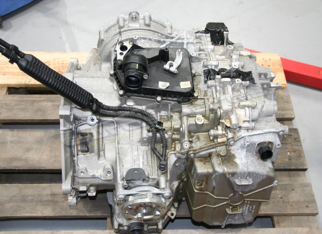 CAMBIO A DOPPIA FRIZIONE Lamborghini 7-SPEED USATO. NUMERO PARTE 0BZ300041B002 (1)