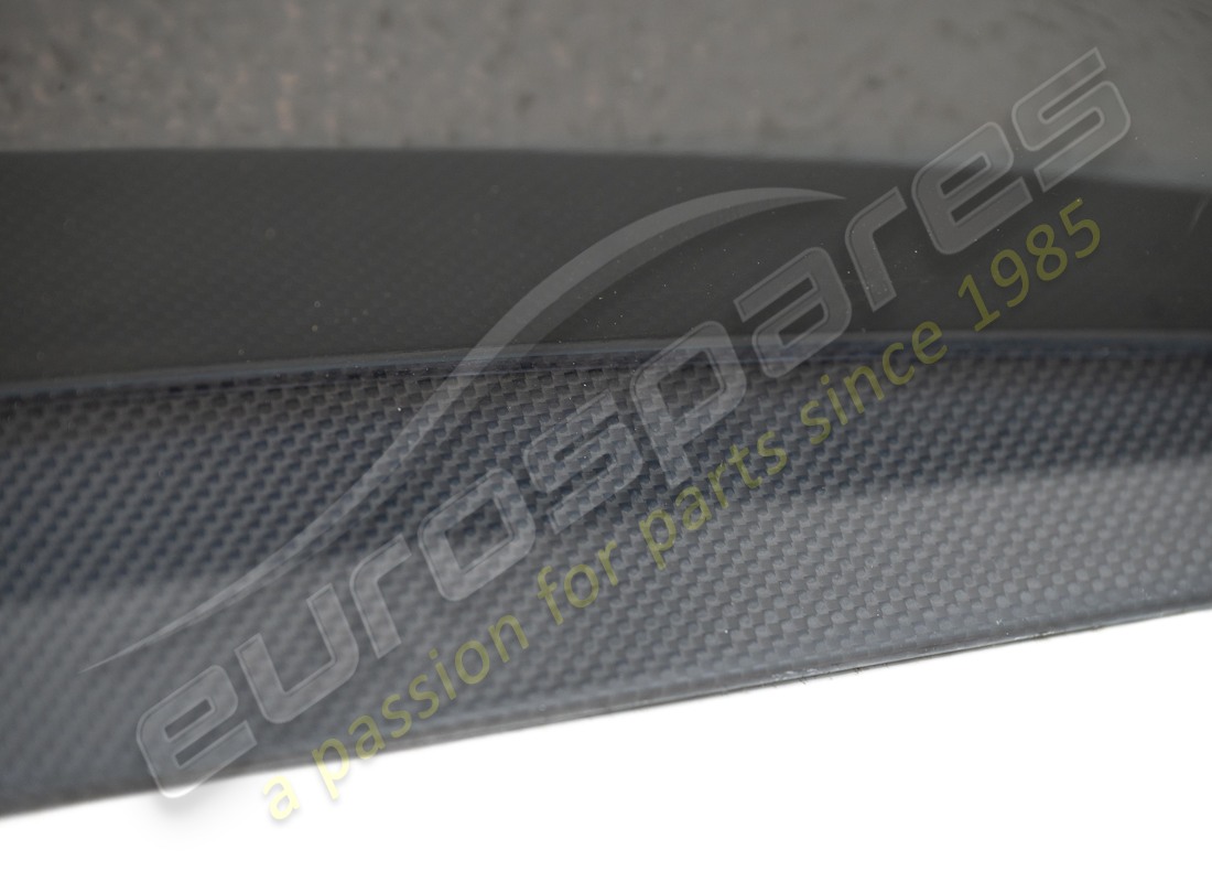nuovo (altro) ferrari rivestimento sottoporta sx. numero parte 83261500 (5)