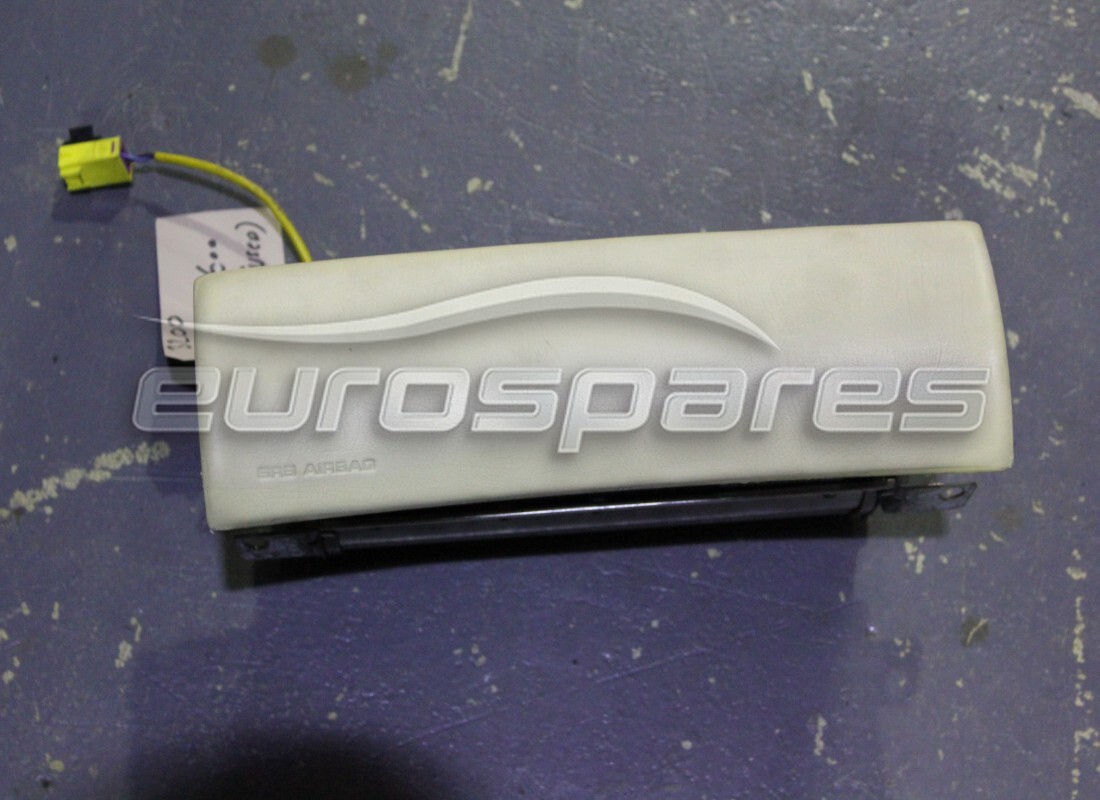 AIRBAG LATO PASSEGGERO USATO Maserati RHD . NUMERO PARTE 9810006.. (1)