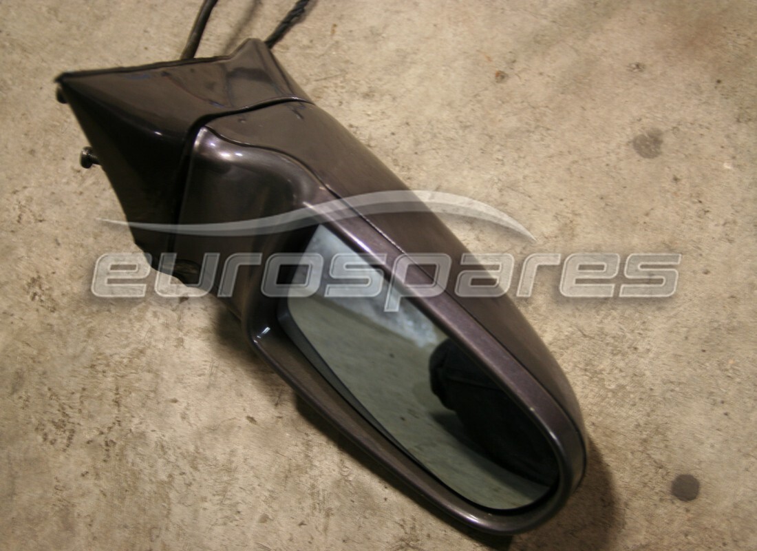 specchio anteriore dx usato maserati (rhd). numero parte 980000934a (1)
