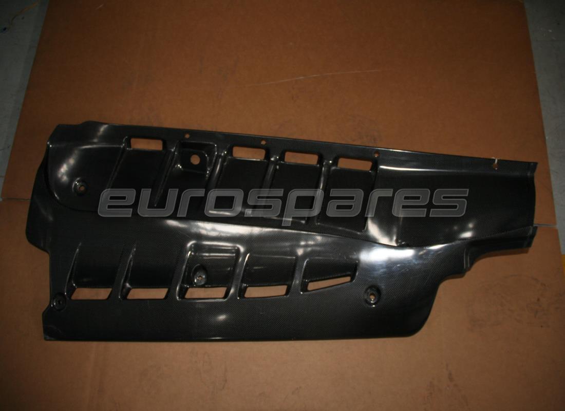 USATO Ferrari PANNELLO ANTERIORE DESTRO - PANNELLO IN CARBONIO. NUMERO PARTE 68445300 (1)