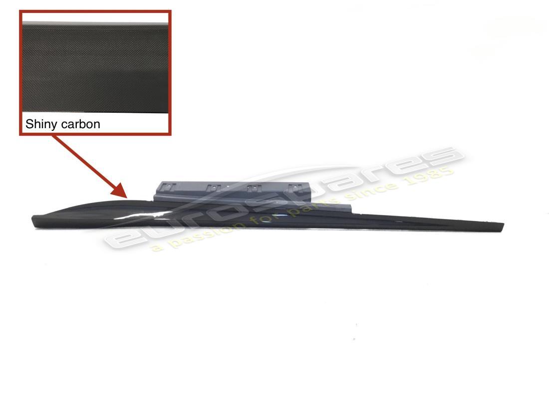NUOVA Ferrari COPERTURA SOGLIA ESTERNA DESTRA. NUMERO PARTE 84654300 (1)