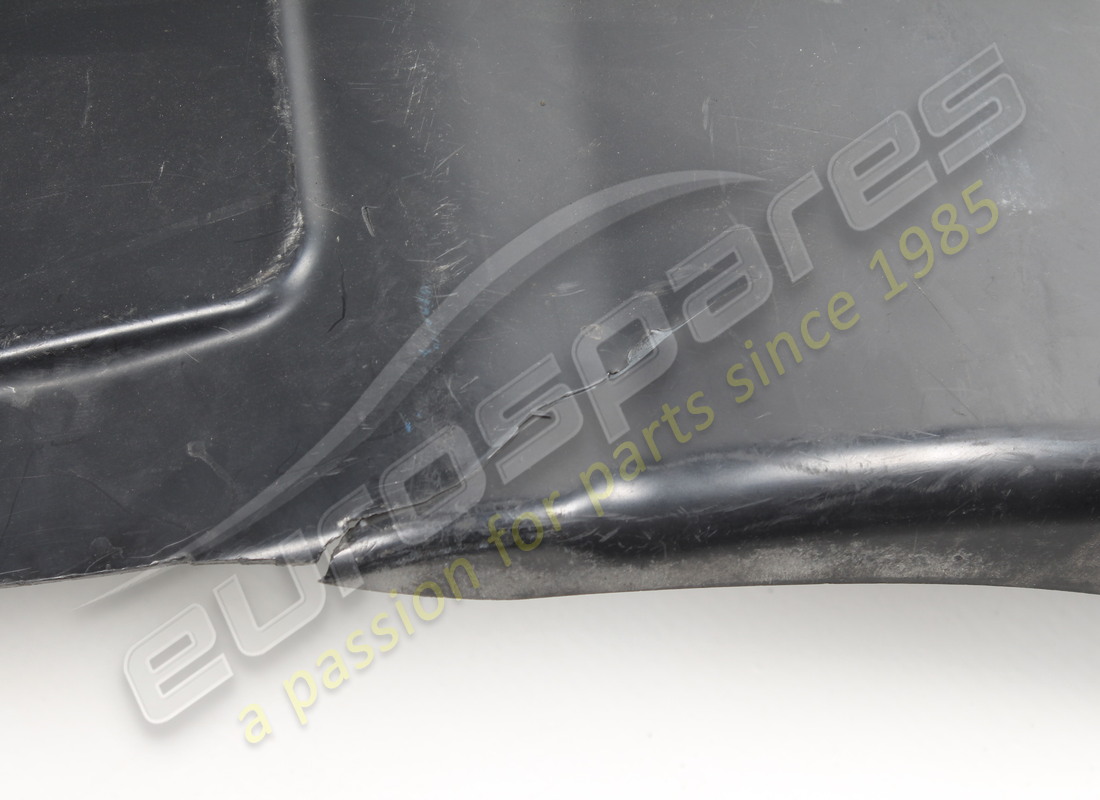 ferrari timone posteriore sx completo usato. numero parte 84027700 (4)
